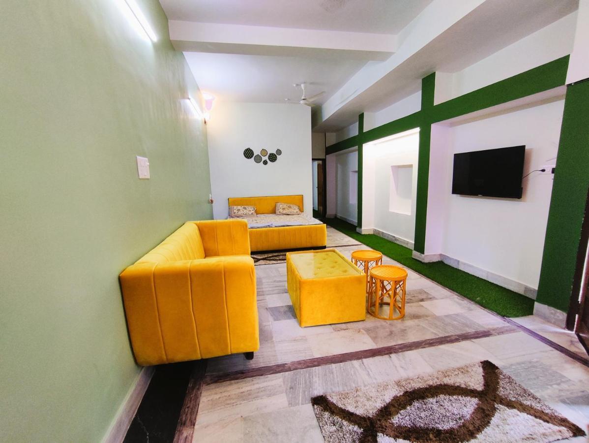 Yellow Homestay - Modern 2Bhk Ac Stay Jabalpur Eksteriør bilde