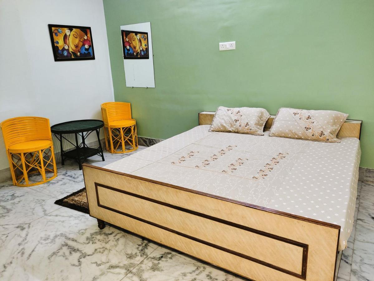 Yellow Homestay - Modern 2Bhk Ac Stay Jabalpur Eksteriør bilde